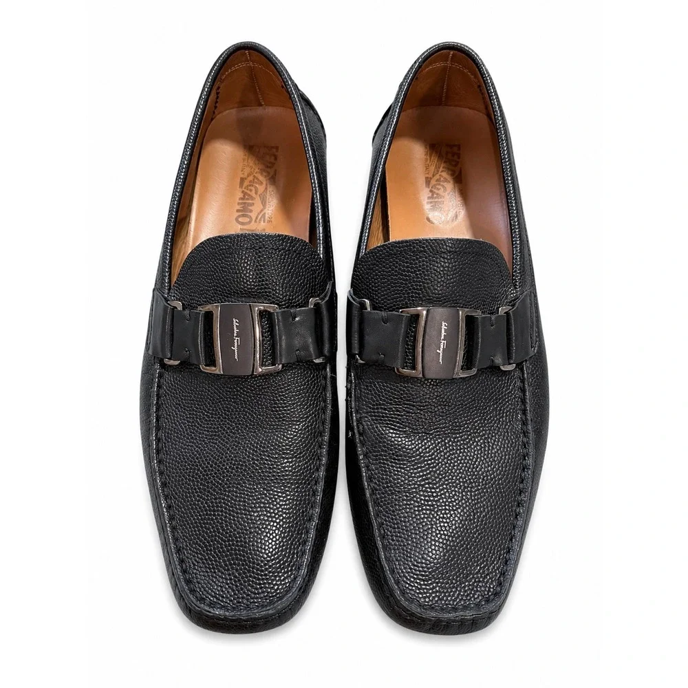 Salvatore Ferragamo Gancini Pebbled Leather Driver Loafers Black Mens US 10 D